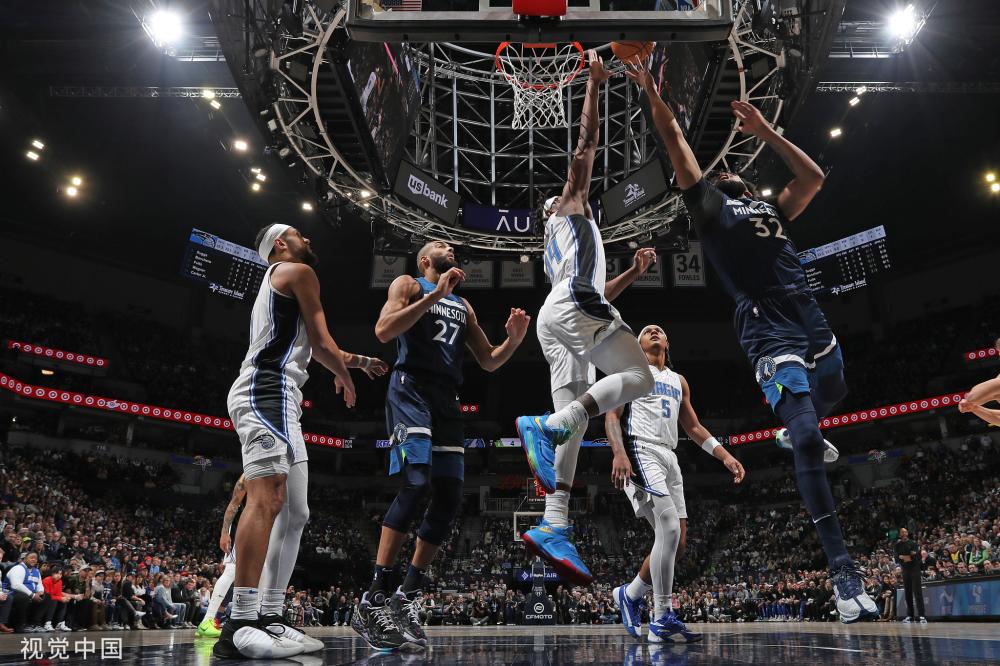 在了阿奎拉 在了阿奎拉