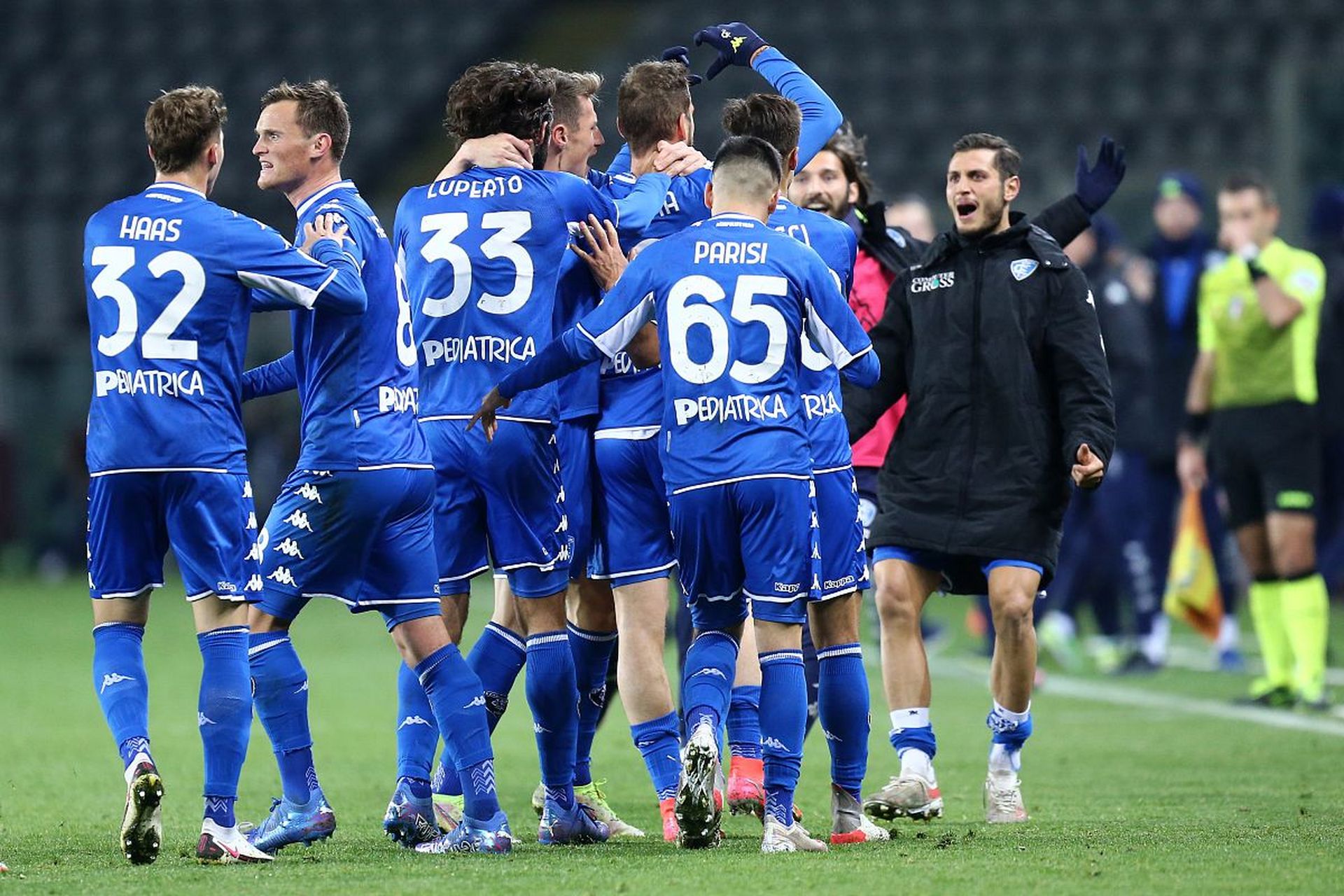 及欧冠赛场 及欧冠赛场